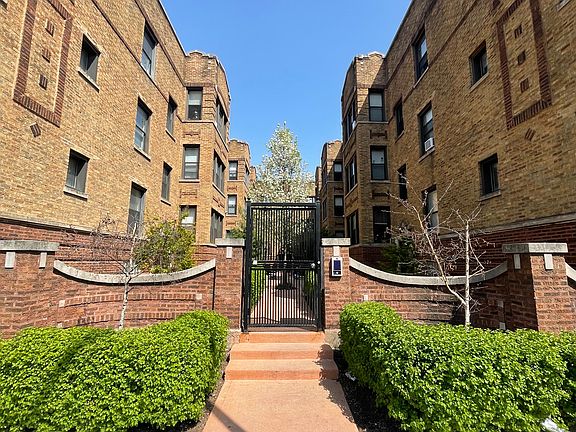 3rd image of 5007 N Ashland Ave APT 3W