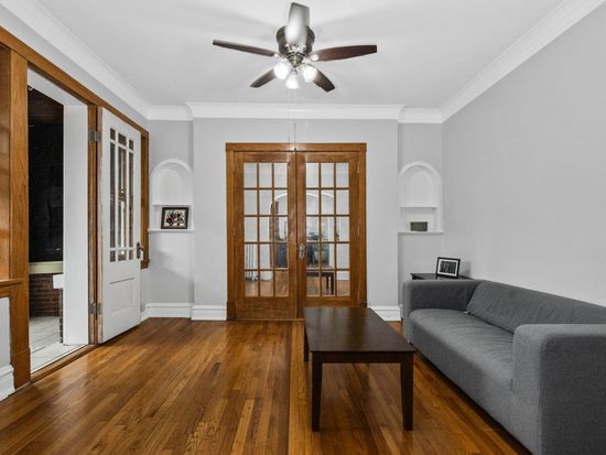 510 Madison St APT 3S, Oak Park, IL 60302