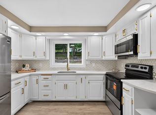 118 Blossom St, Fitchburg, MA 01420
