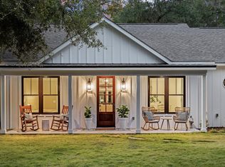 1418 Polly Point Rd, Wadmalaw Island, SC 29487