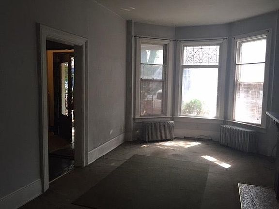 5th image of 1934 N Sedgwick St APT 1