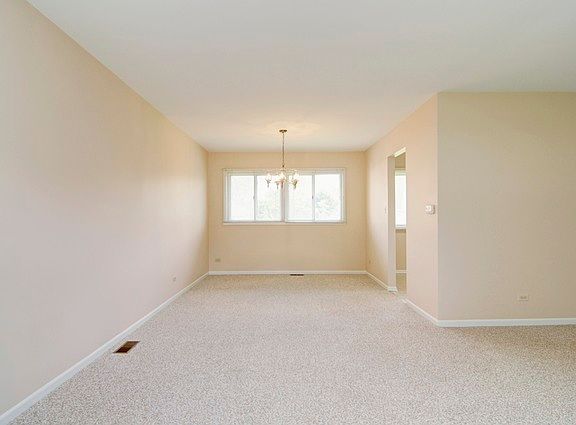 5th image of 1905 Driftwood Ct