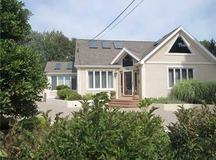 206 Maiden Ln, Rochester, NY 14616