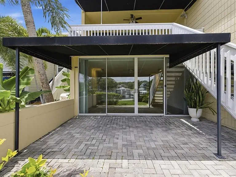 2424 W Tampa Bay Blvd #G104 — Photo 18