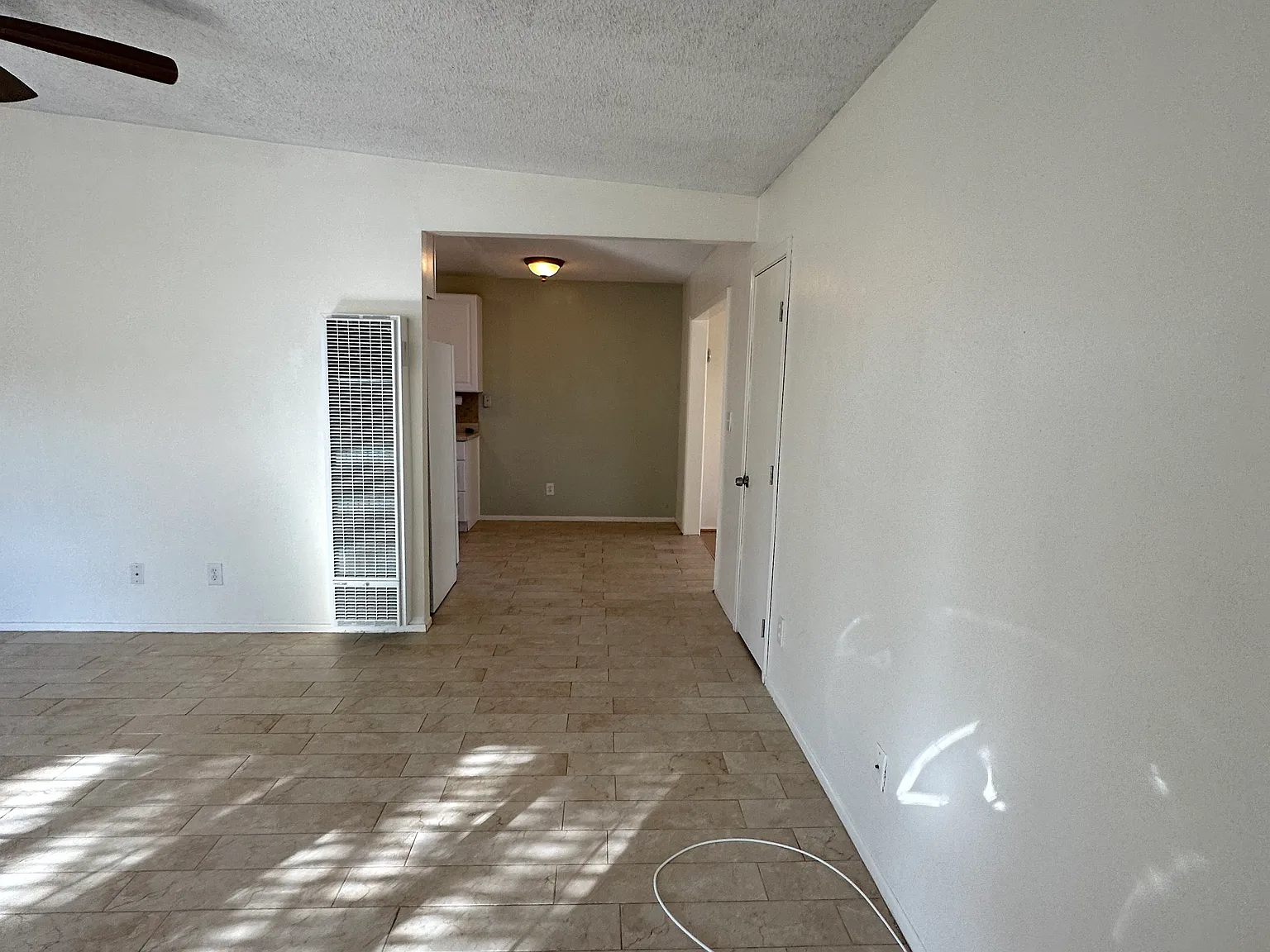 2 bed, 825 sqft, $1,695 — Photo 4