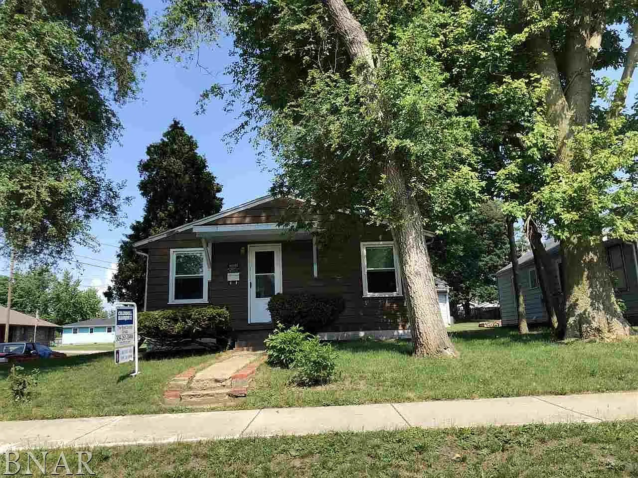 602 S Western Ave photo 1