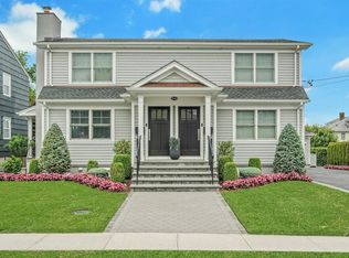 241 Gainsborg Ave E, West Harrison, NY 10604