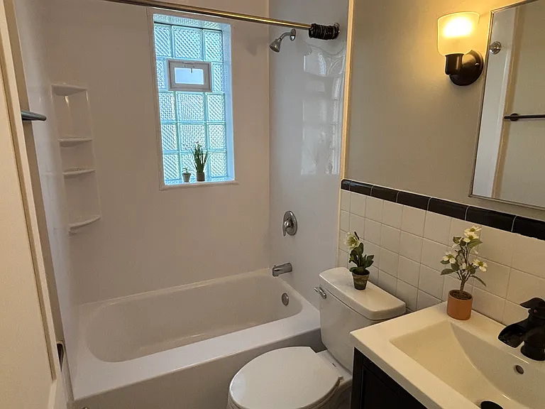 3901 Main St #8A — Photo 7