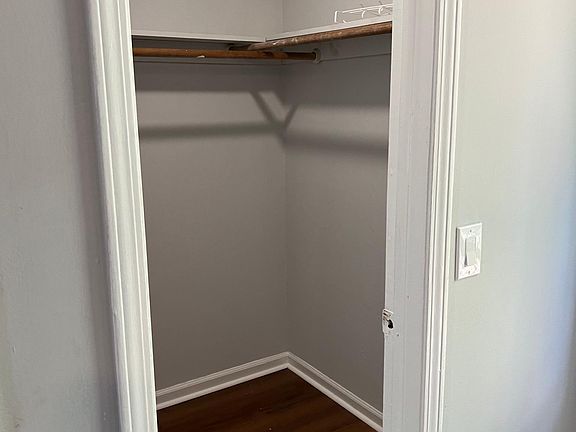 5th image of 7843 Jasper Ave