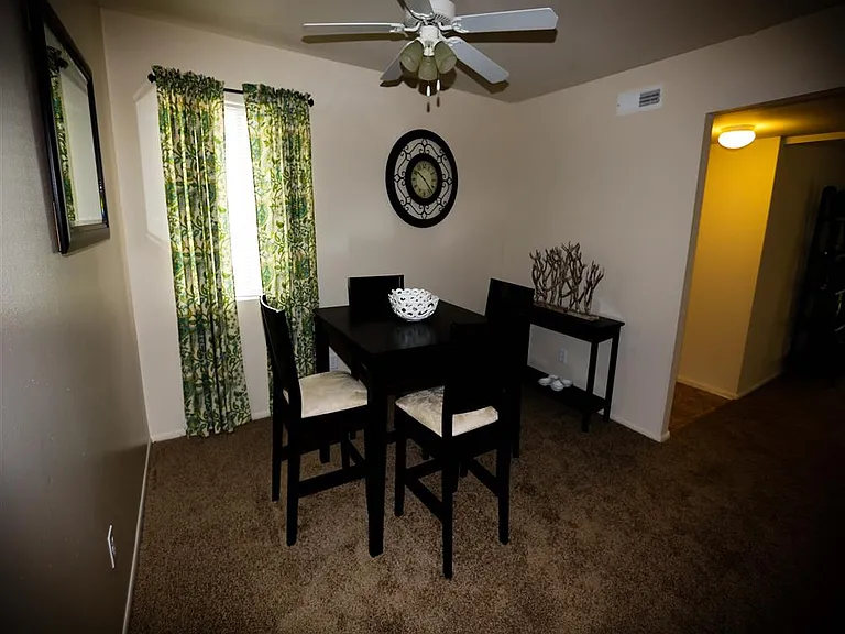 Cherry Creek Apartments — Photo 24