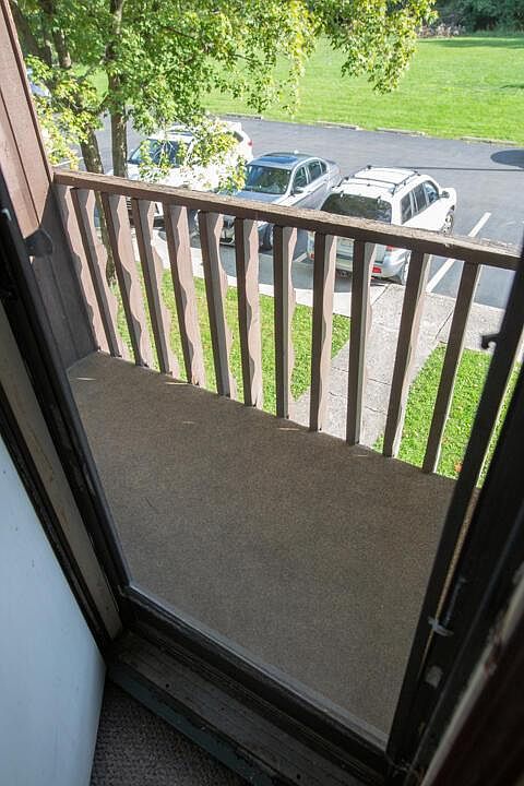 2nd image of 2816 Stonehenge Dr