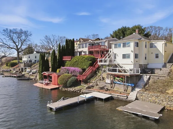 411-411B Lake Ave, Worcester, MA 01604