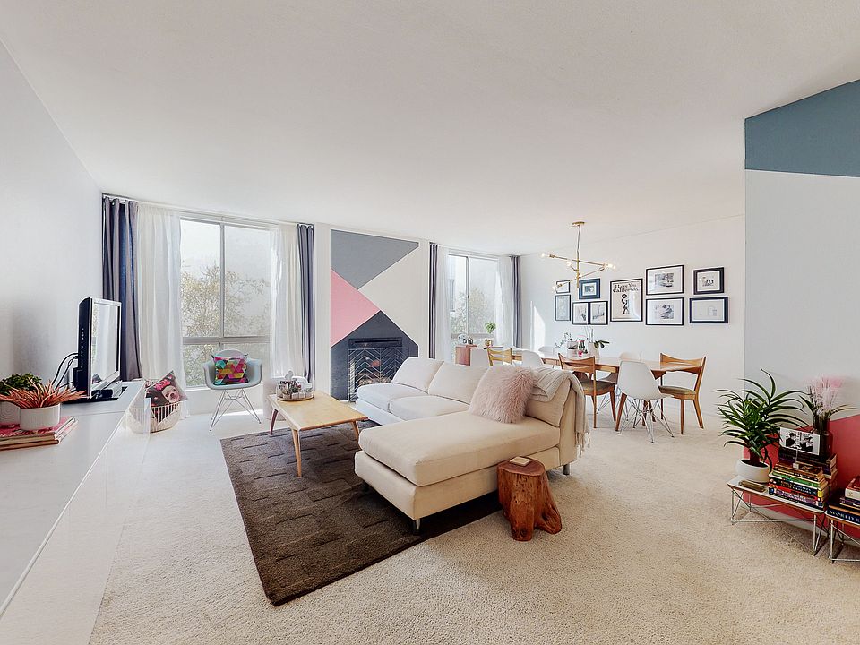 1st image of 927 N Kings Rd APT 205