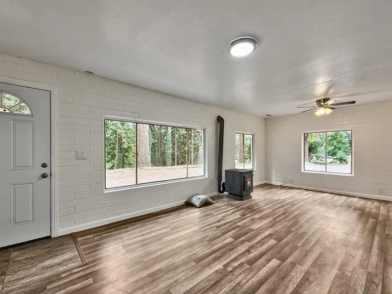 5600 Pony Express Ct — Photo 8