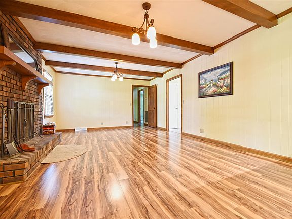 5th image of 1503 Hamilton Dr