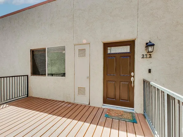 3700 Q St APT 212, Bakersfield, CA 93301