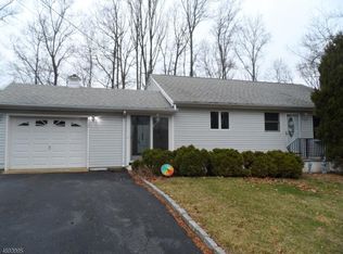 103 High St, Randolph, NJ 07869