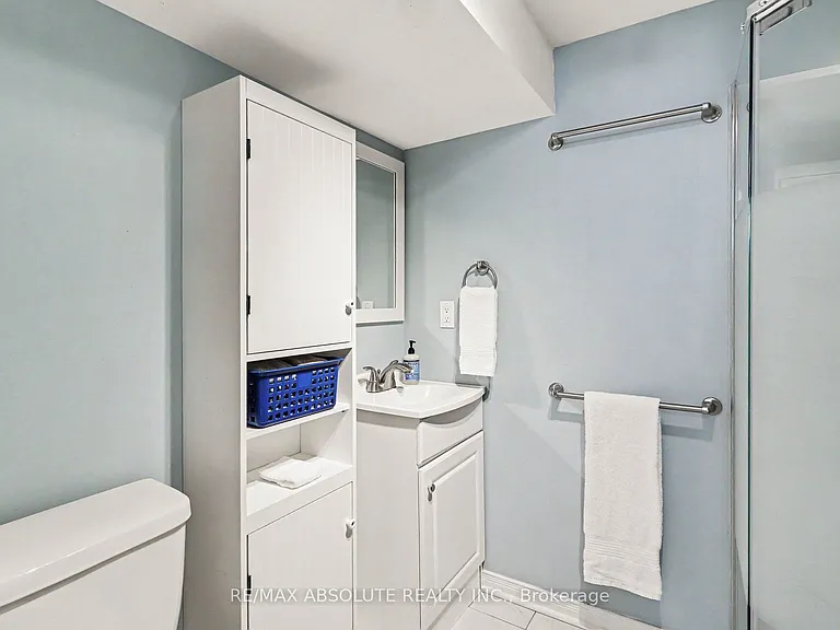 805 Smyth Rd — Photo 27