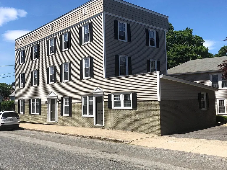100 Apsley St — Photo 5
