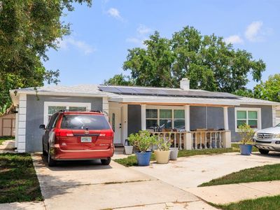 5895 16th St N, Saint Petersburg, FL, 33703