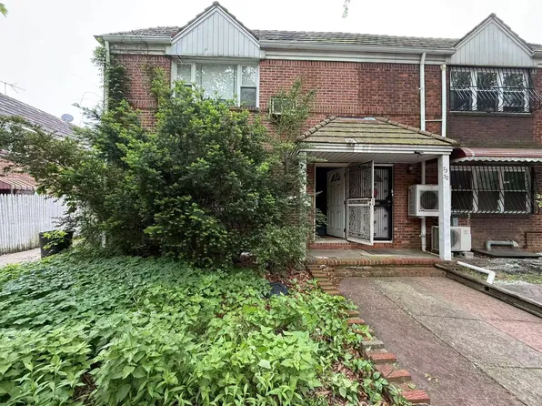 7334 199th Street, Fresh Meadows, NY 11366