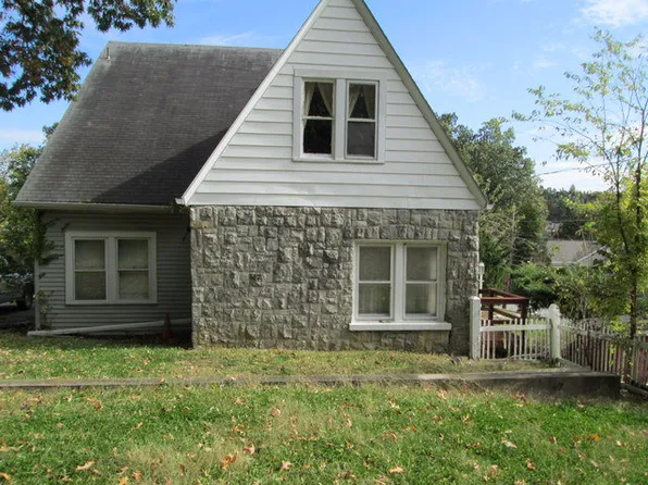 400 W 4th Ave, Central City, KY 42330