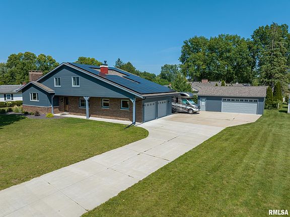 2nd image of 3293 Sunset Ln