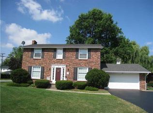 87 Culpepper Rd, Williamsville, NY 14221