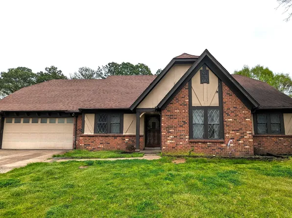 3744 Misty Oak Dr, Memphis, TN 38125