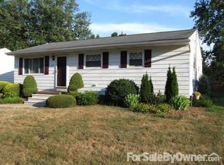 219 Lindsey Rd, Munroe Falls, OH 44262