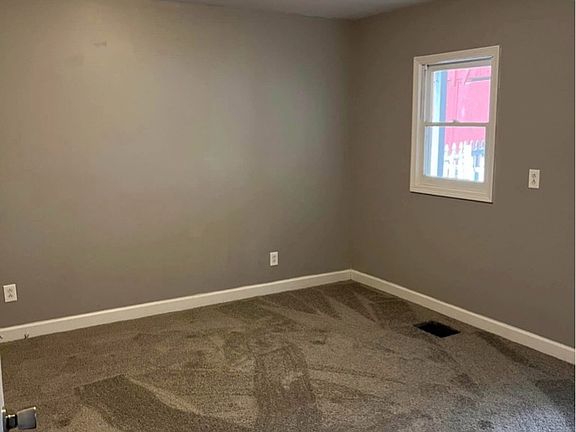 5th image of 230 N Main St