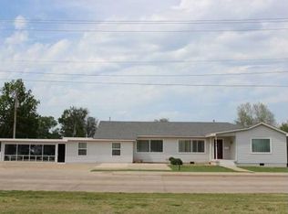 1202 W McElroy, Stillwater, OK 74078