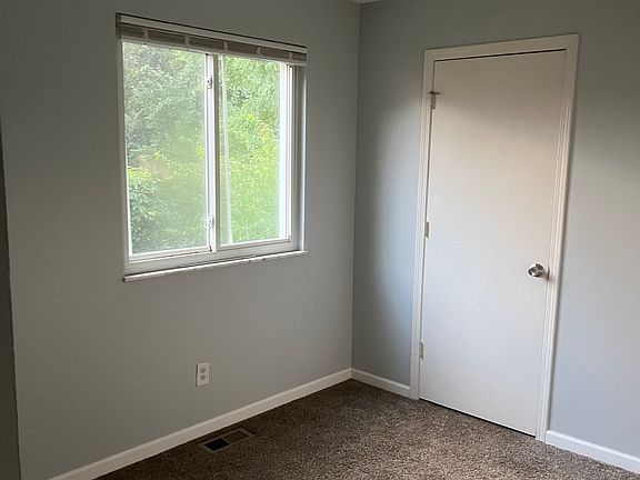 5th image of 3400 Ninann Ct #A