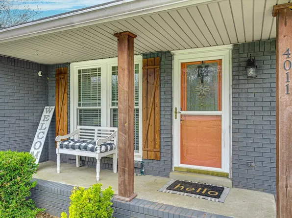4011 Apple Rd, Clarksville, TN 37043