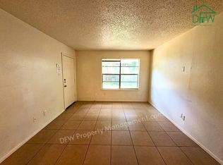 219 Fry St #1, Denton, TX 76201