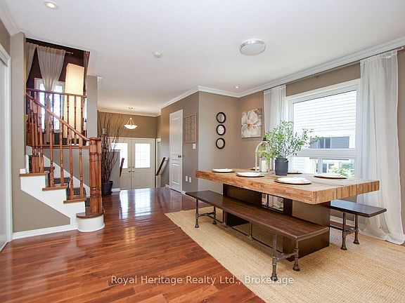 5th image of 941 Langford St