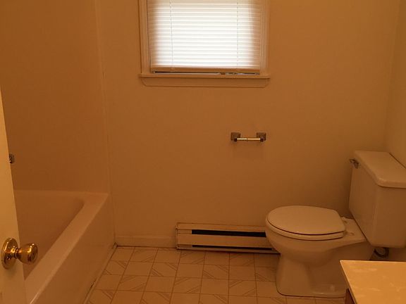 2nd image of 10918 Antrim Ct