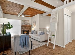 9980 W 26th St SW, Calgary, AB T2V4E9