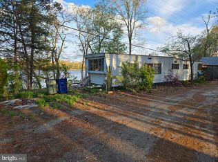 575 Holly Dr, Franklinville, NJ 08322
