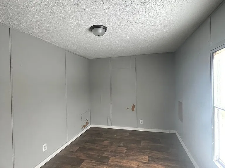 354 Joyner Loop — Photo 17