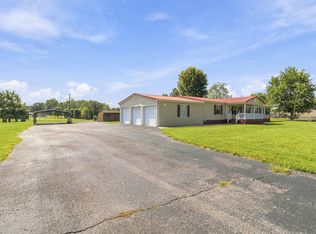 524 Parks Ridge Rd, Russell Springs, KY 42642