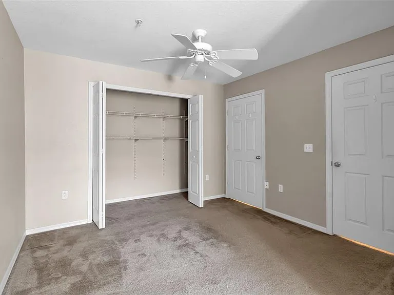 5541 Rosehill Rd #202 — Photo 38