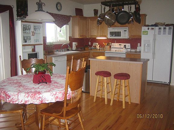 Kitchen/Breakfast nook