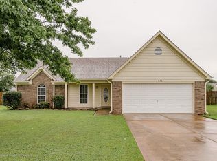 7220 Dunbarton Dr, Horn Lake, MS 38637
