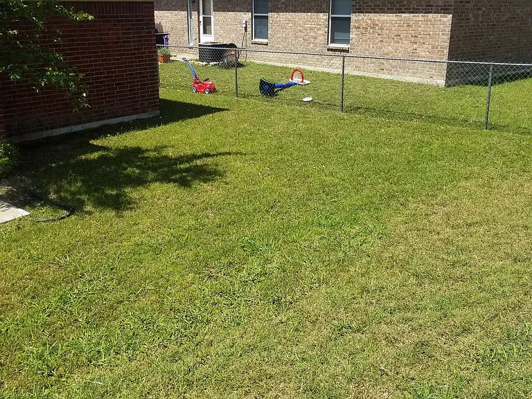 306 Janelle Dr #B — Photo 15