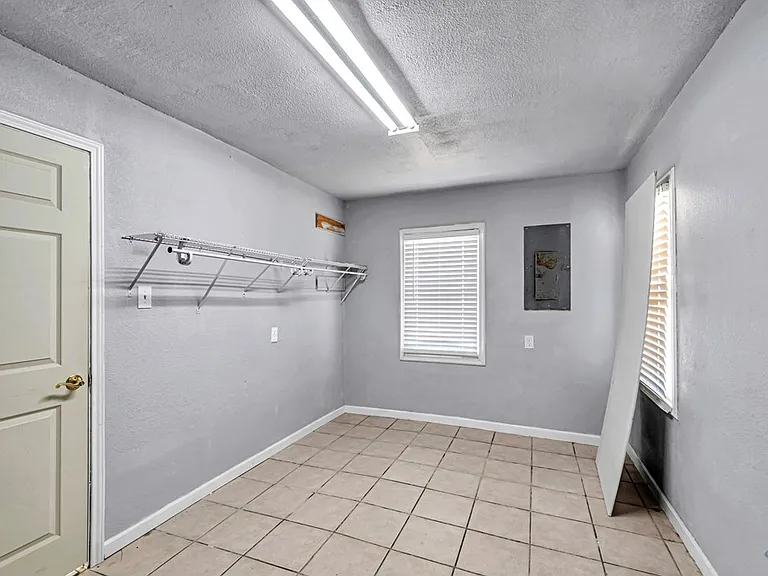 3519 N Northstar Ave — Photo 39