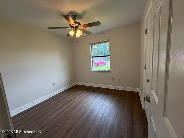 115 Cora Cir — Photo 5
