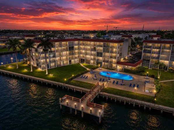 100 Paradise Harbour Boulevard #307, North Palm Beach, FL 33408