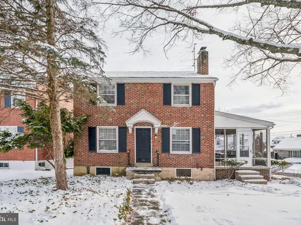 56 Cedar St, Pottstown, PA 19464