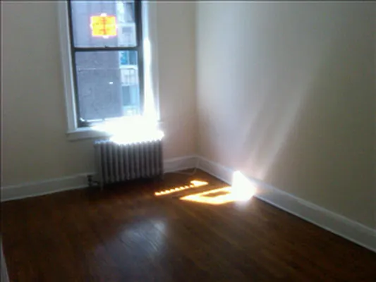 Rented by Green Line Realty | media 15